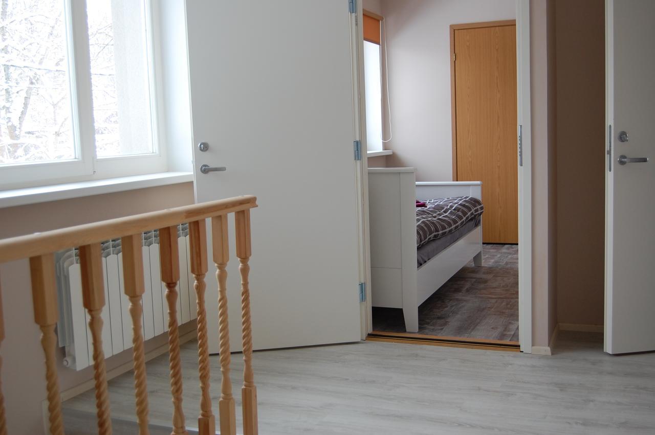 Kaunis Guesthouse タリン エクステリア 写真
